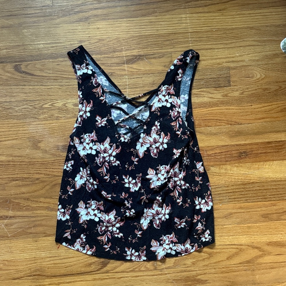 AE soft and sexy crepe tank top